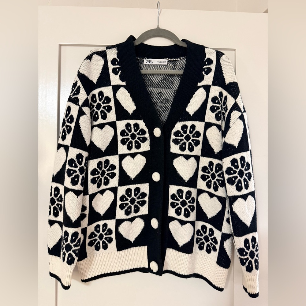 Zara Black and White Heart Pattern Cardigan